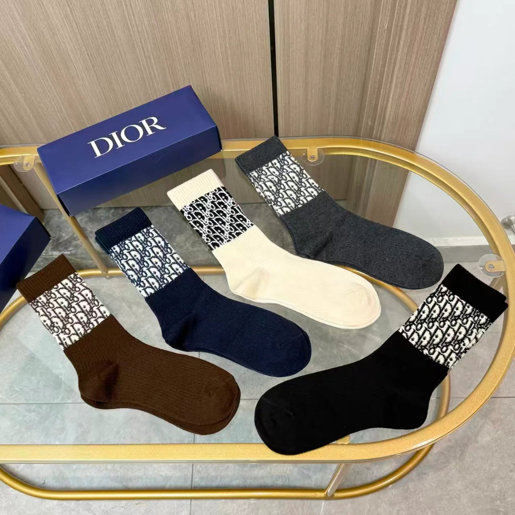 New jacquard cashmere socks