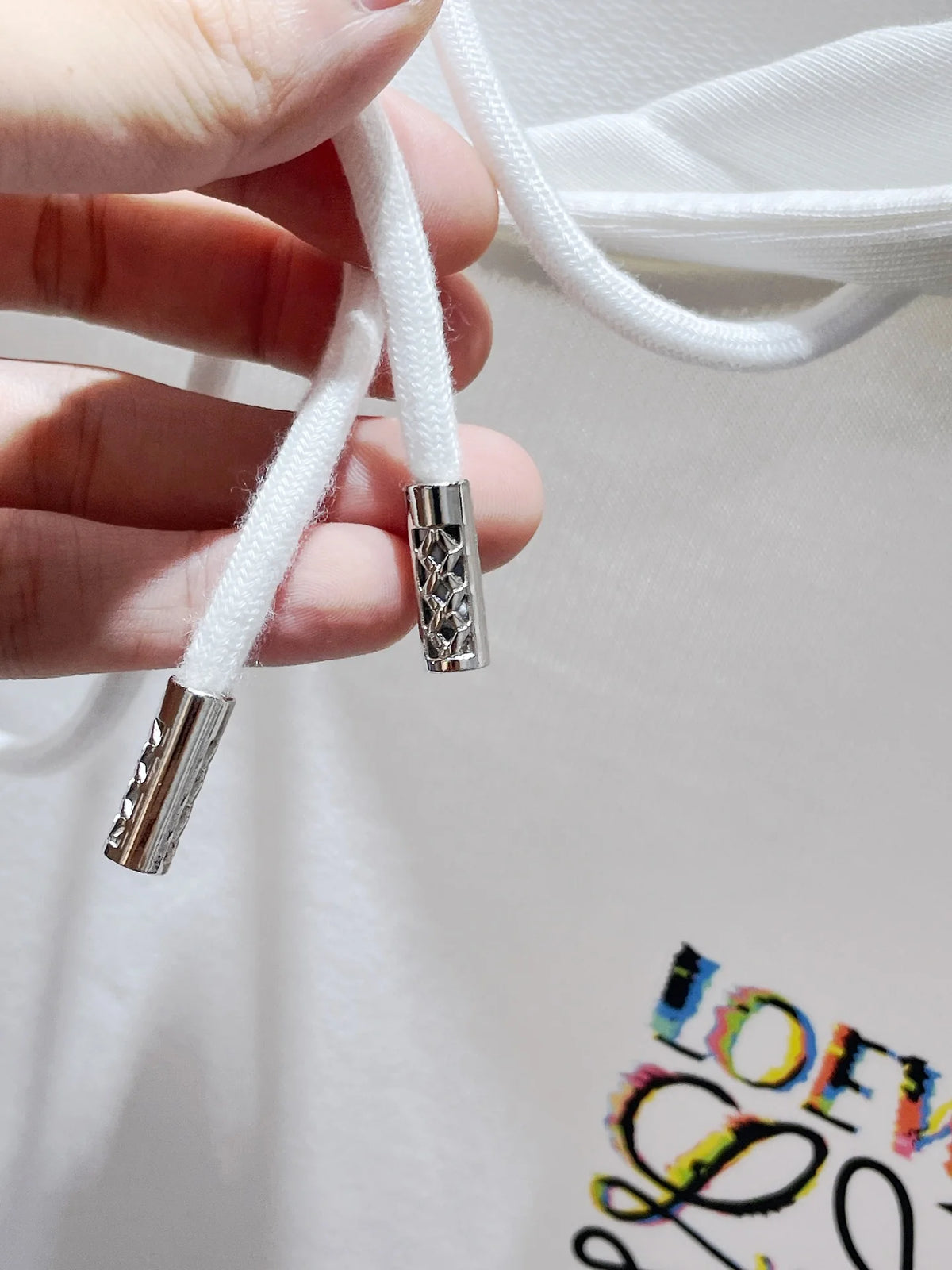 New long sleeved hooded sweatshirt sweatshirt