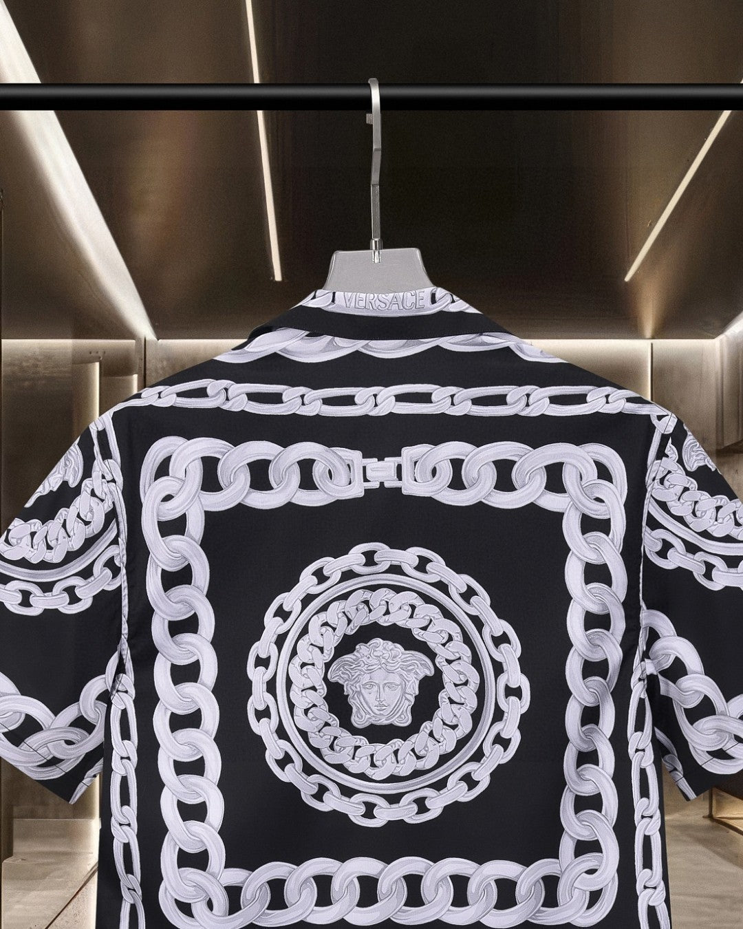Exquisite printed short sleeved shirt