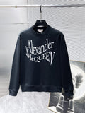 New long sleeved round neck sweatshirt