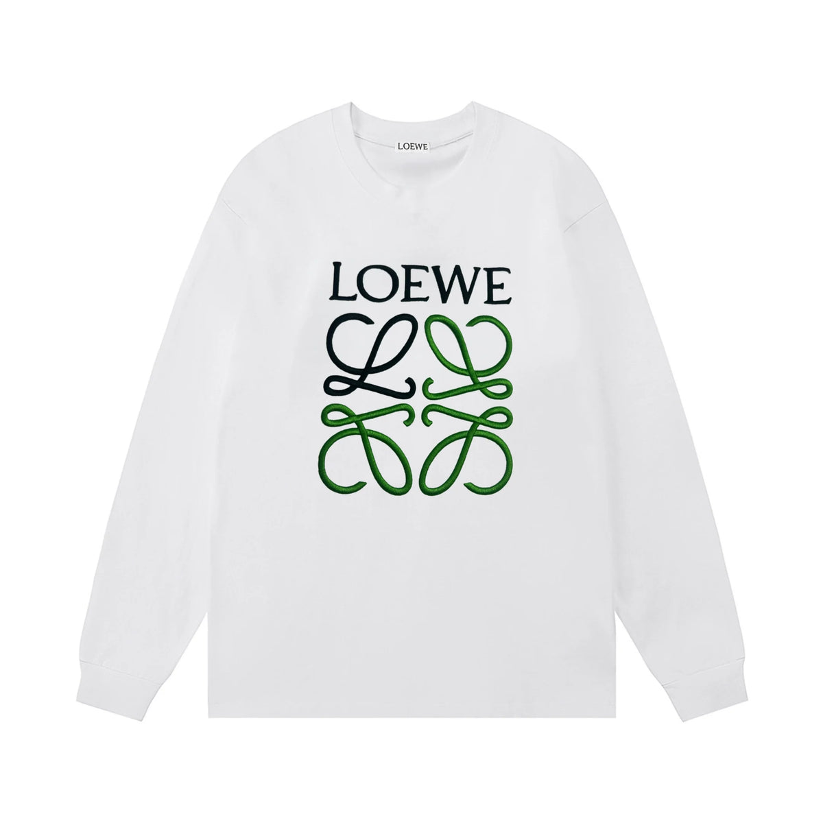 Embroidered letter logo, unisex long sleeved design