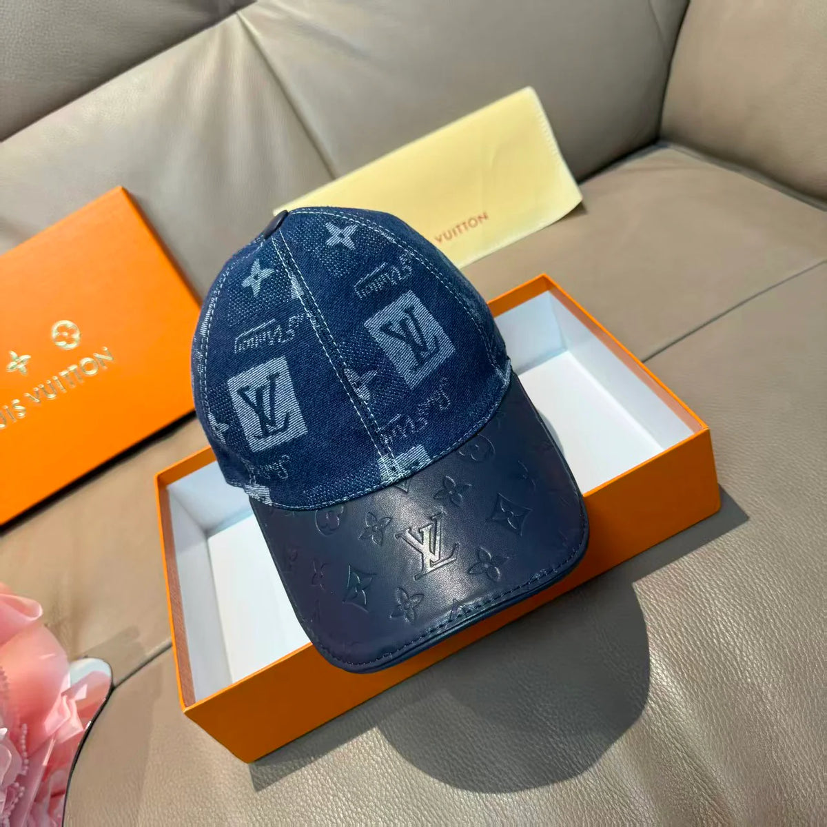 New denim baseball cap