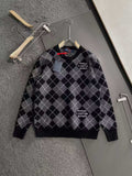 New round neck long sleeved sweater