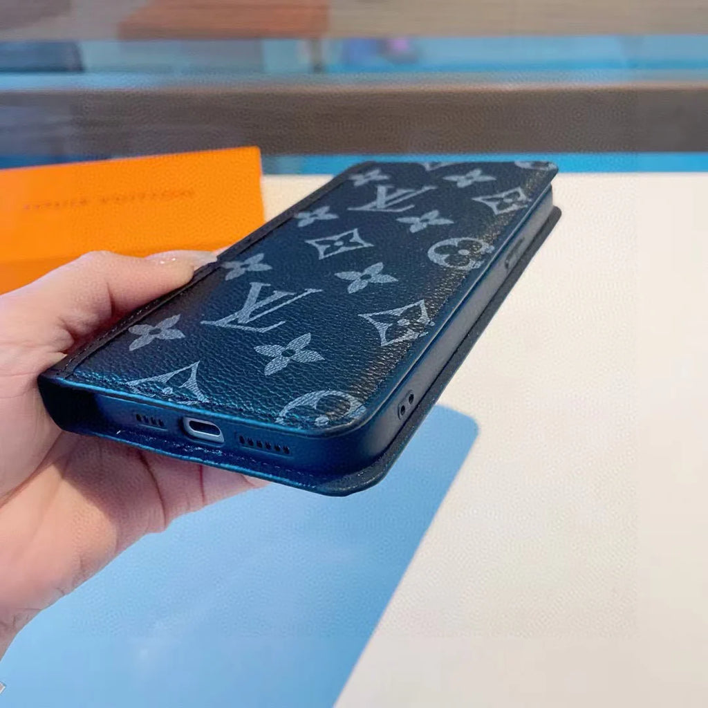 Splicing phone case