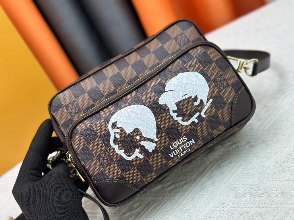 messenger bag