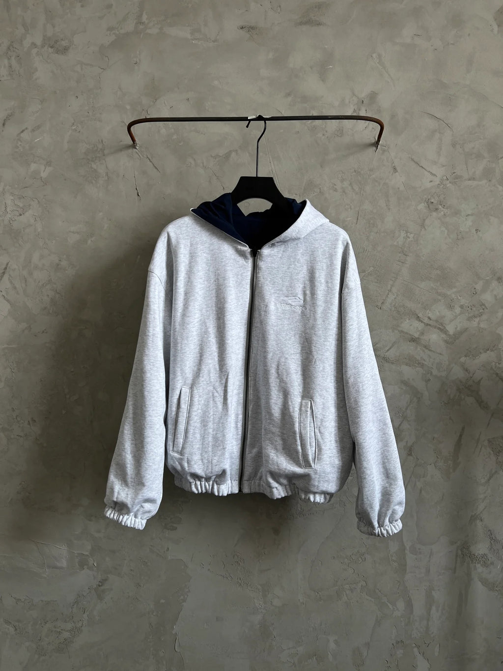 Embroidered double-sided jacket