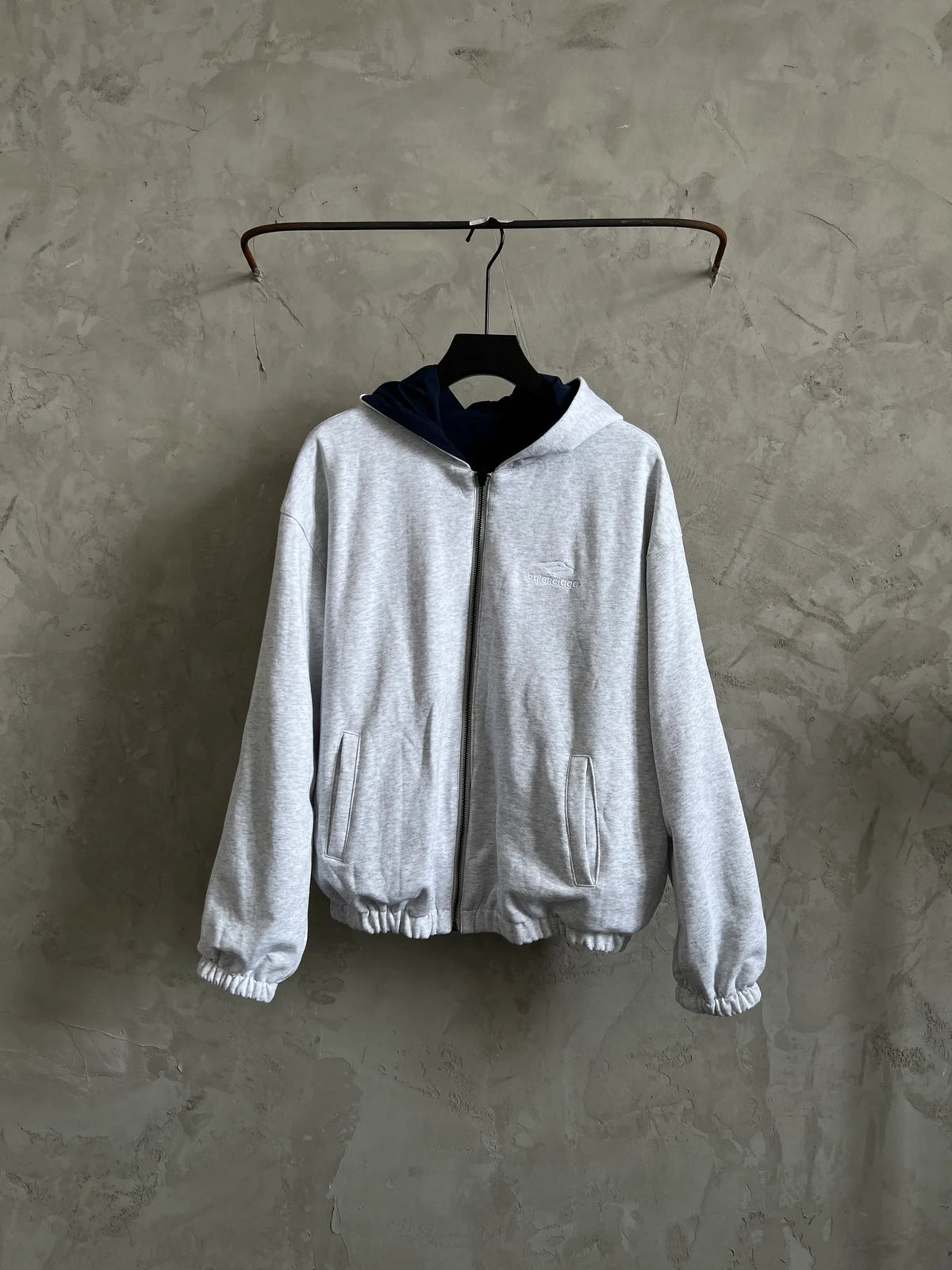 Embroidered double-sided jacket