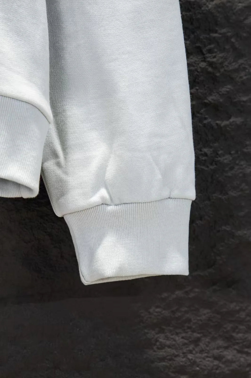 New open chest embroidered hooded sweatshirt