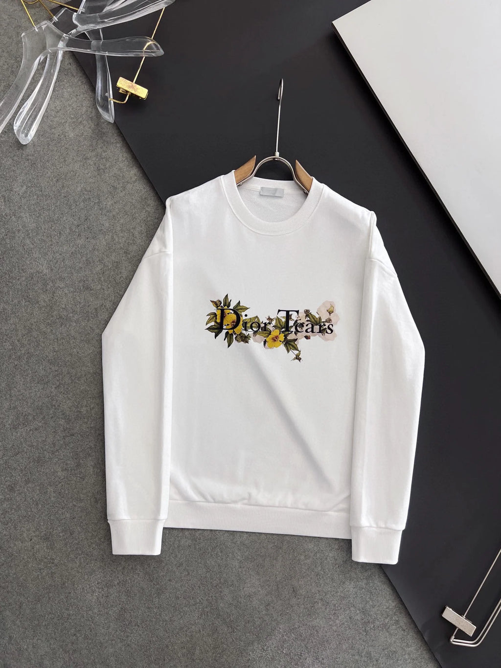New printed pullover round neck hoodie