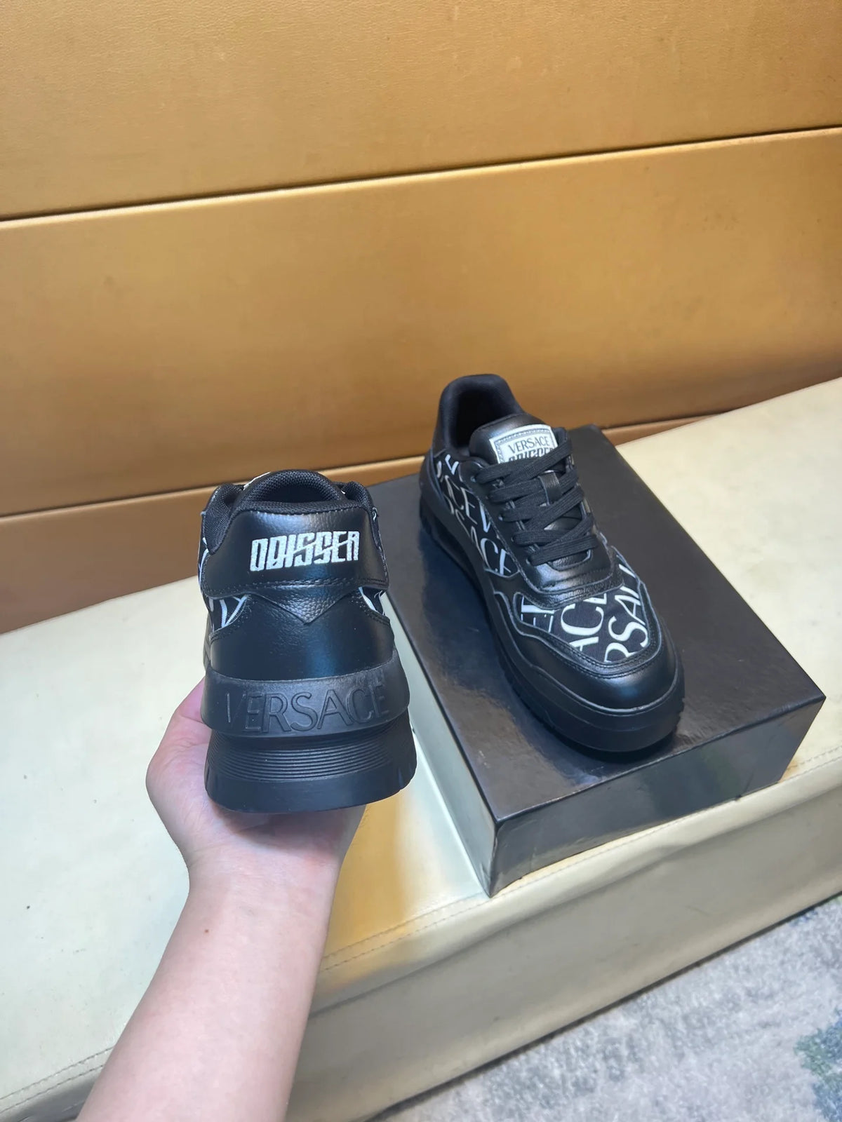 Fashion casual shoes