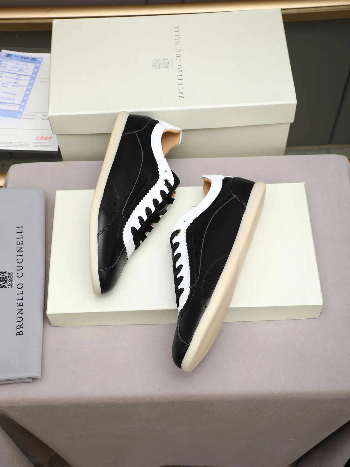 Selected cowhide upper men's shoes