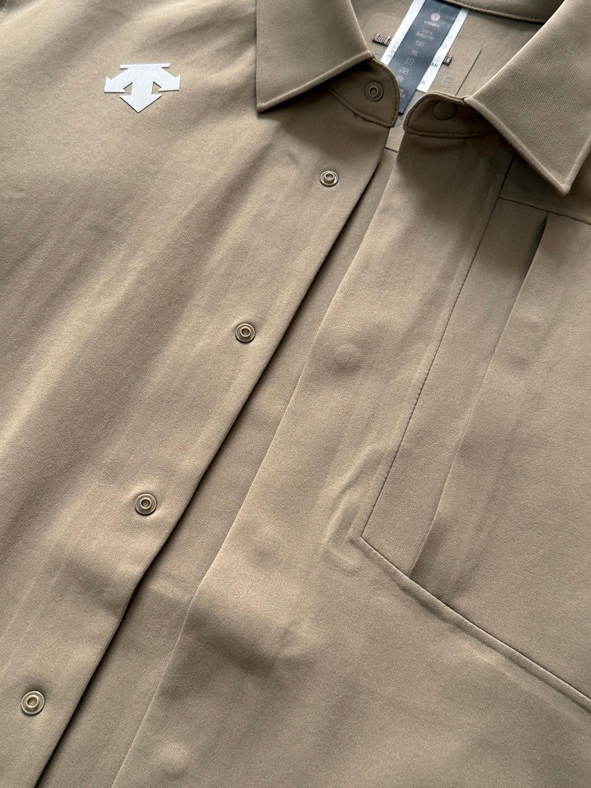Autumn new men's outdoor long sleeved heat sealed lapel shirt