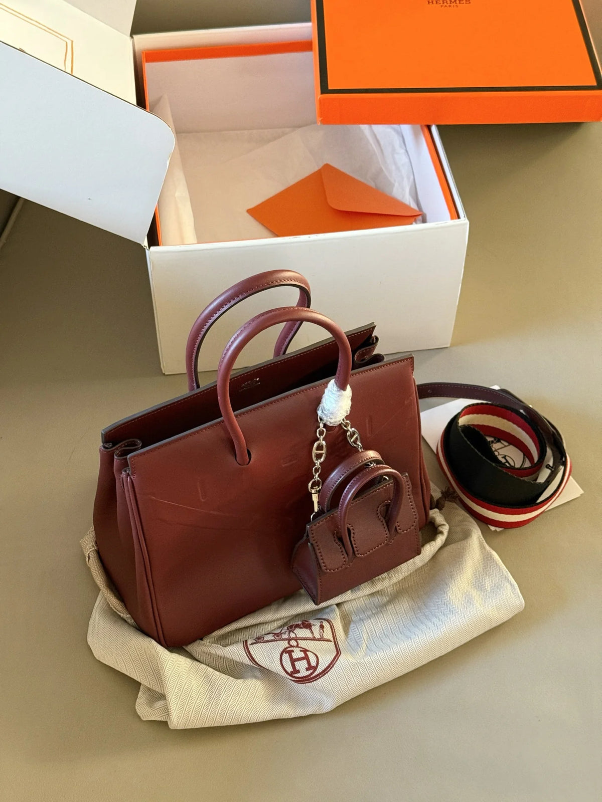 Cow skin mother platinum bag