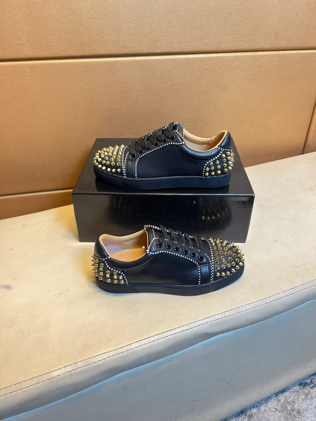New men's shoes