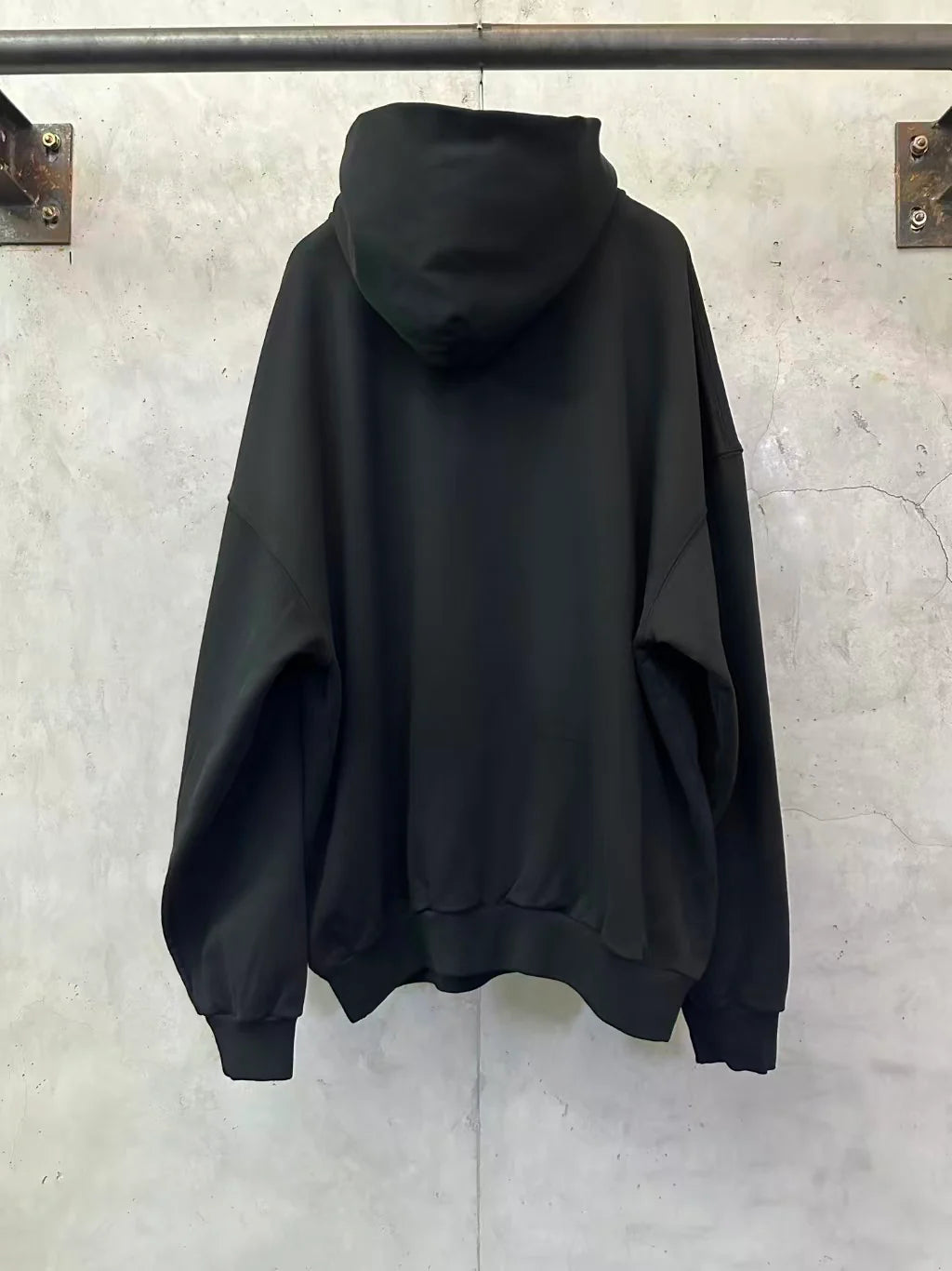New printed hooded sweatshirt