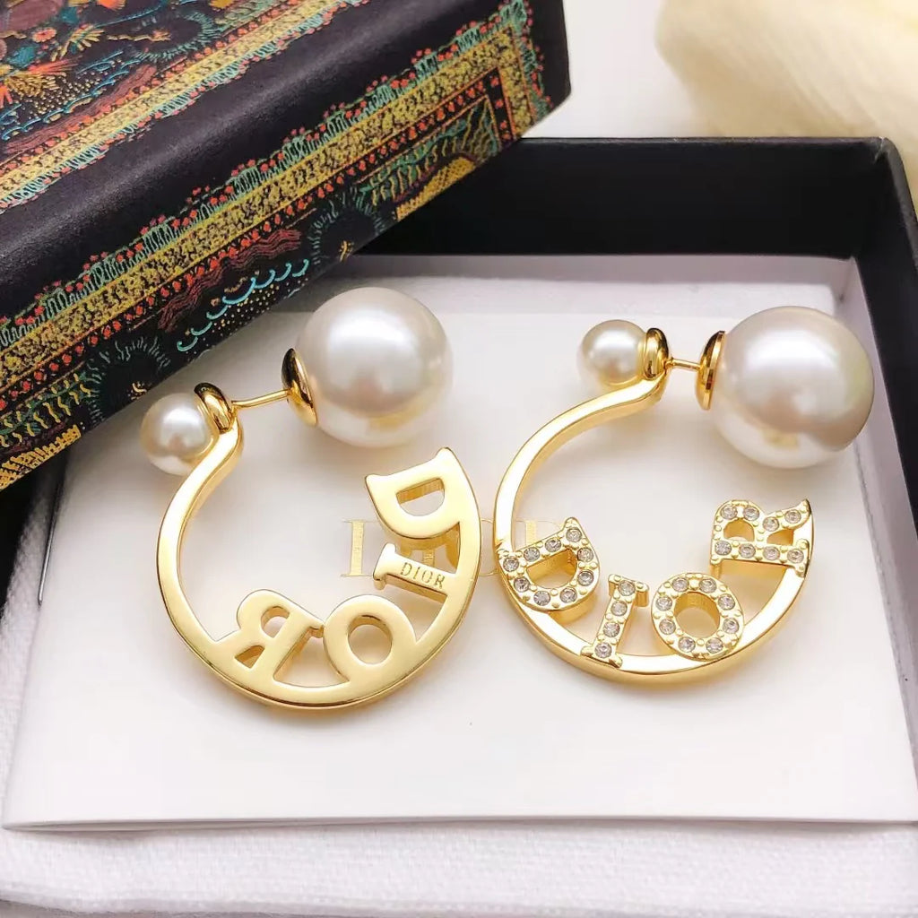 New round earrings