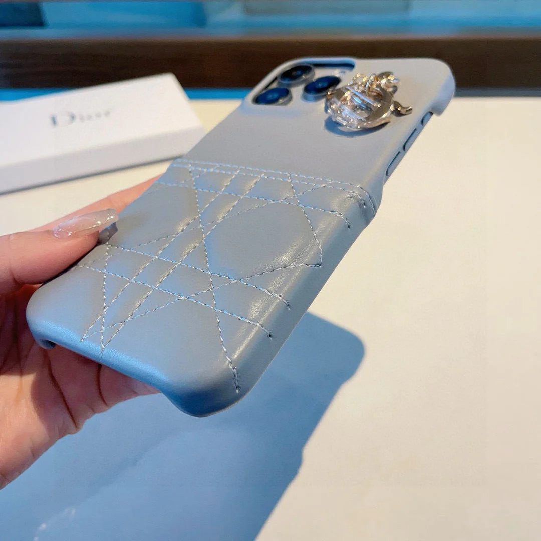 Hardware pendant phone case