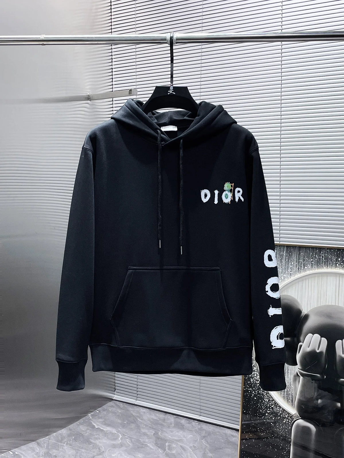 New long sleeved hooded sweatshirt sweatshirt