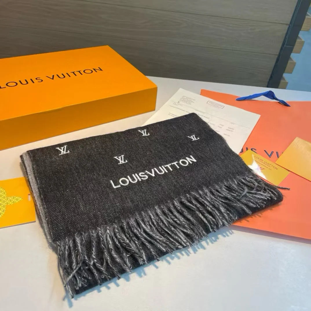 New double-sided scarf