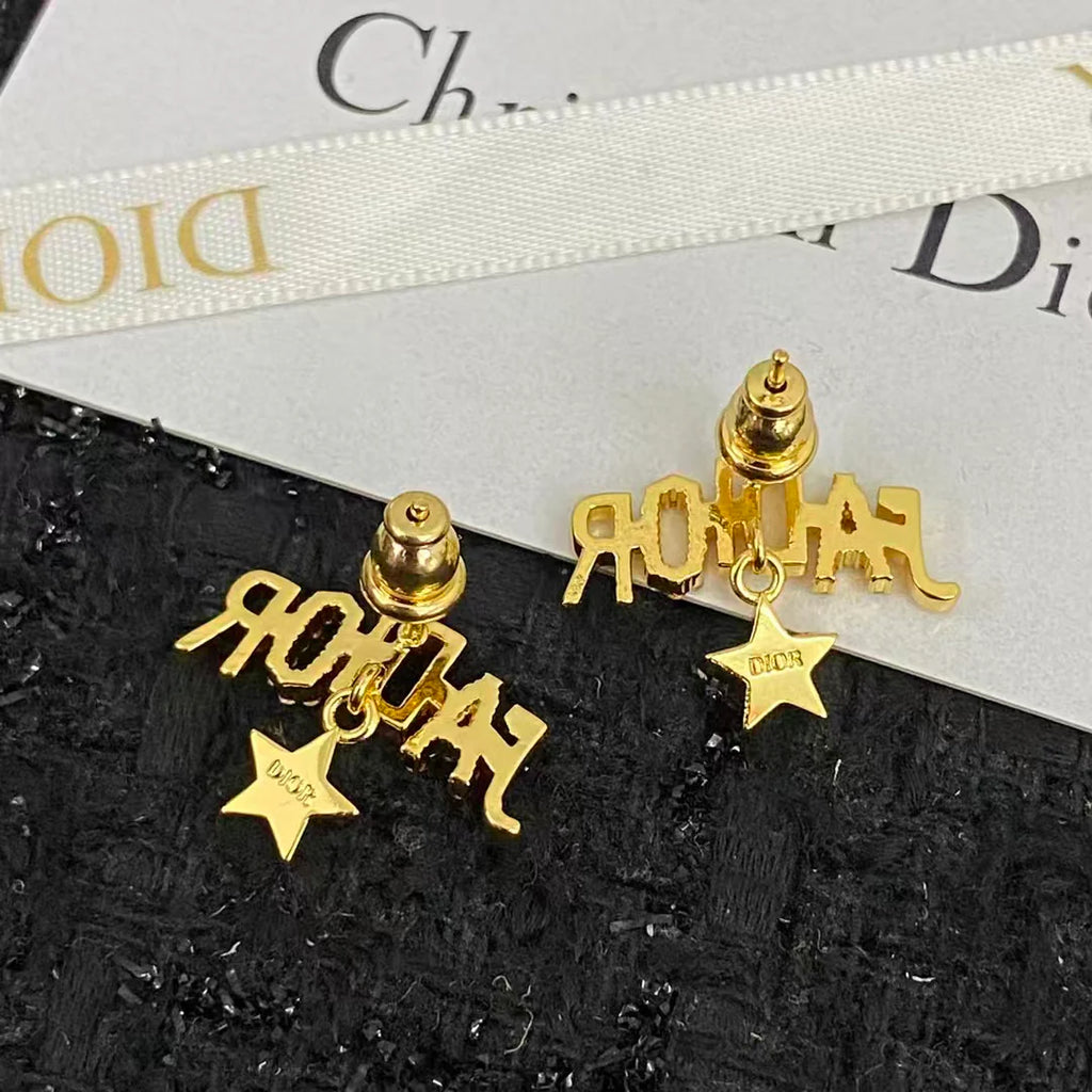 New letter star earrings