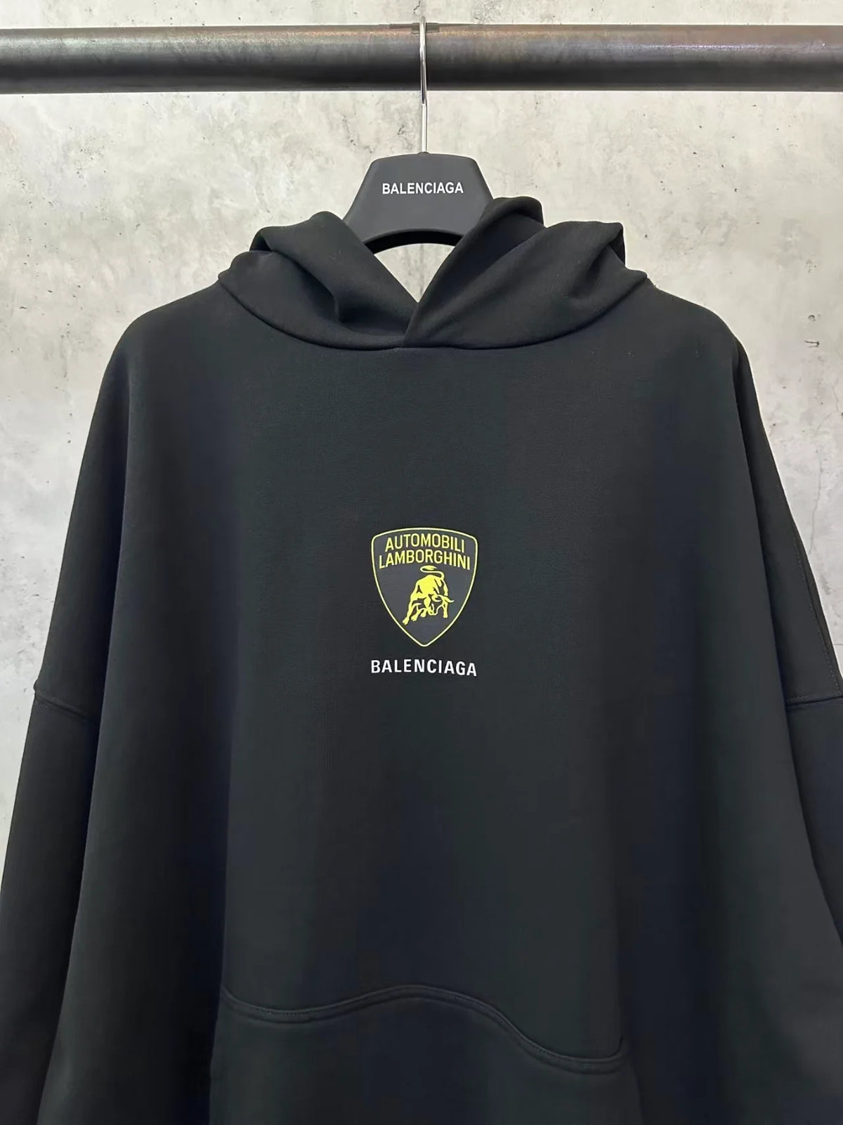New printed hooded sweatshirt