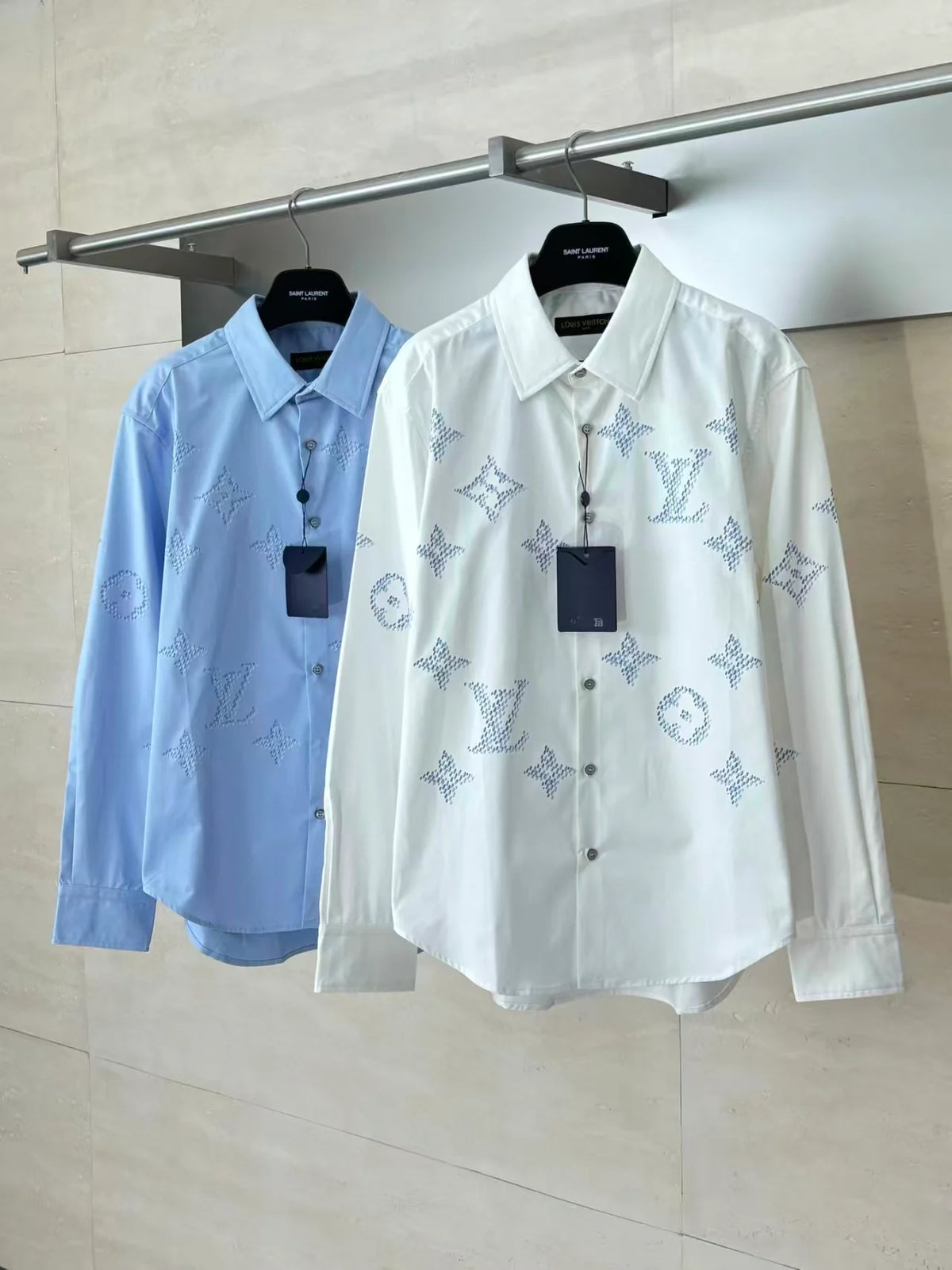 New letter printed long sleeved shirt