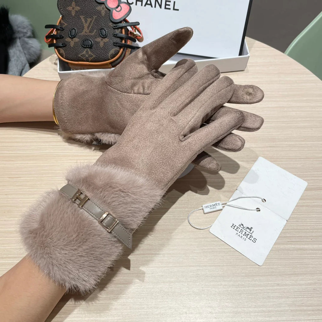 Cold resistant and warm plush windproof gloves