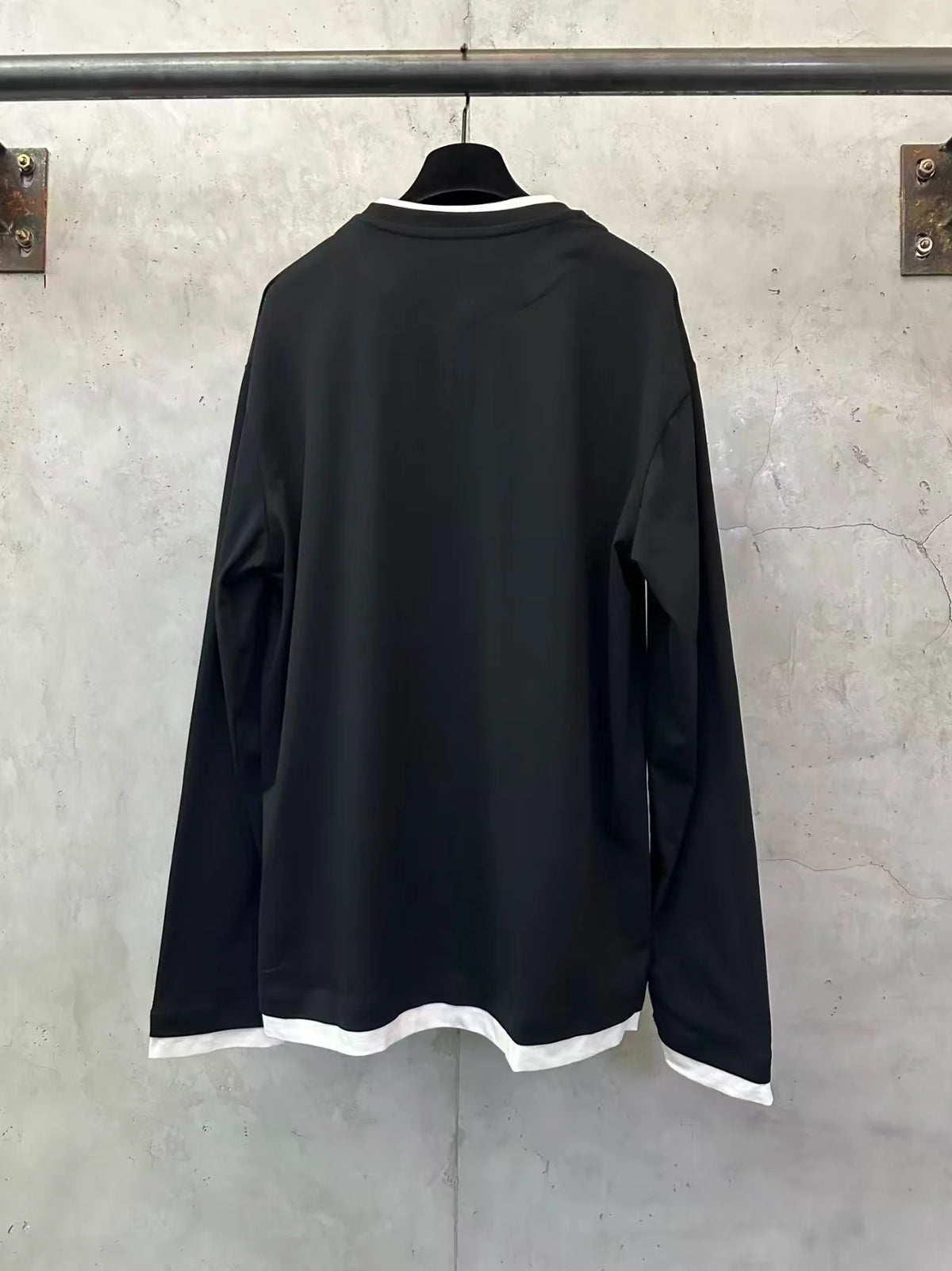 New fabric label fake two-piece base long sleeved shirt