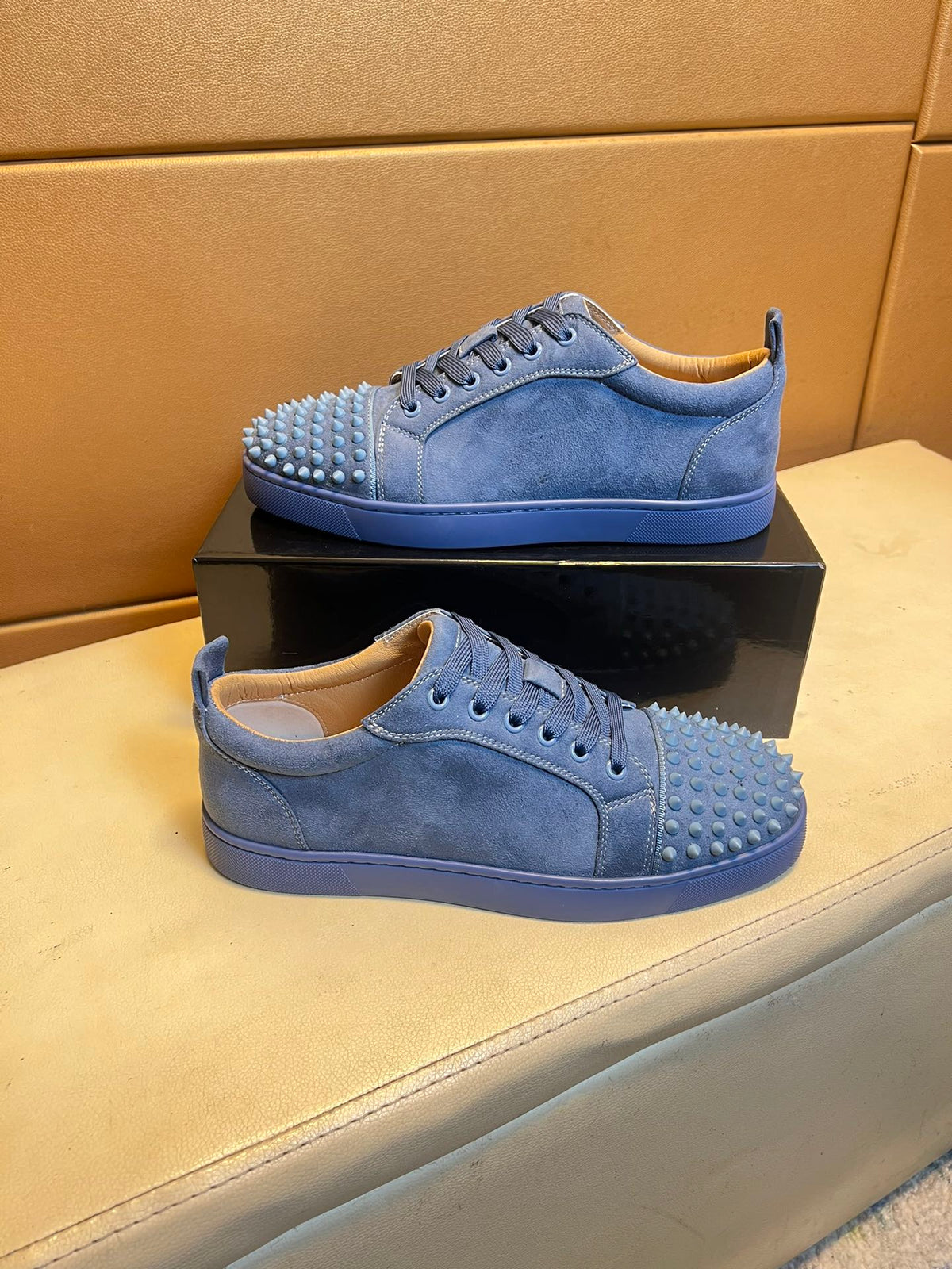 New men's shoes