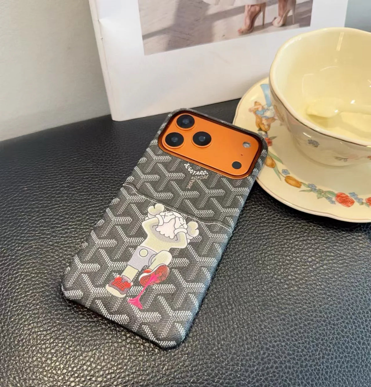 New card pack phone case