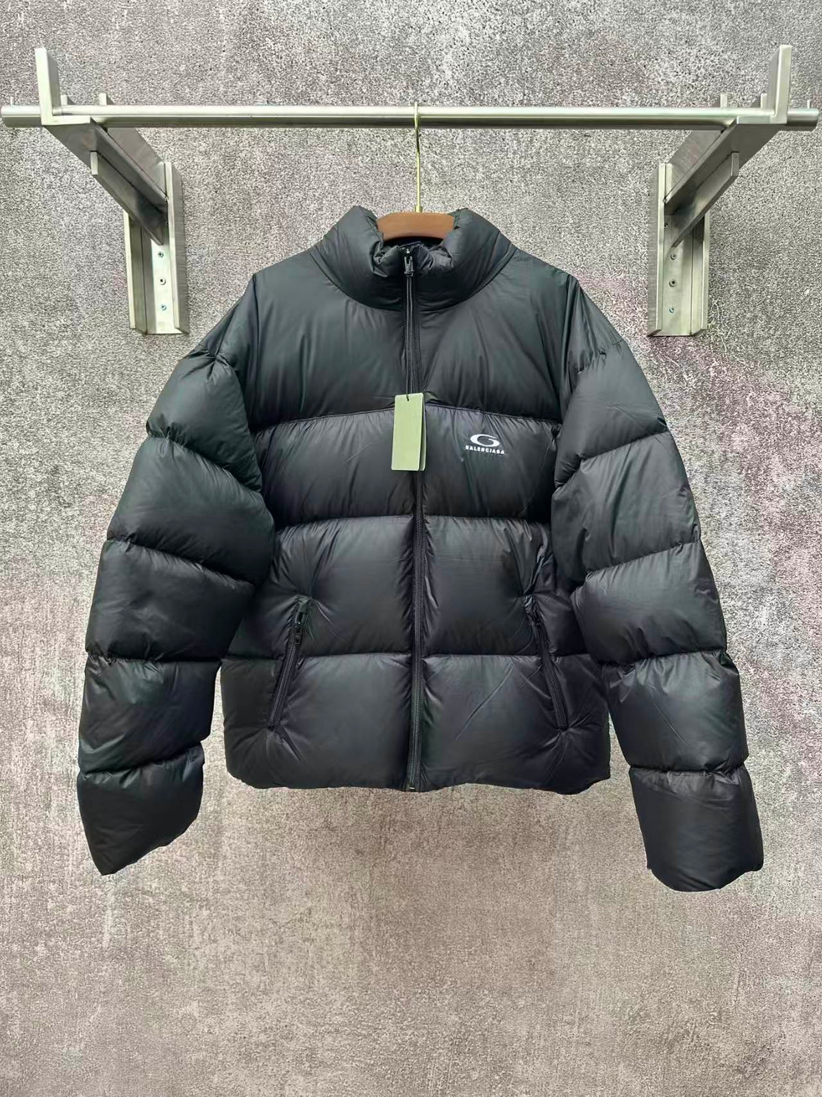 New embroidered down jacket