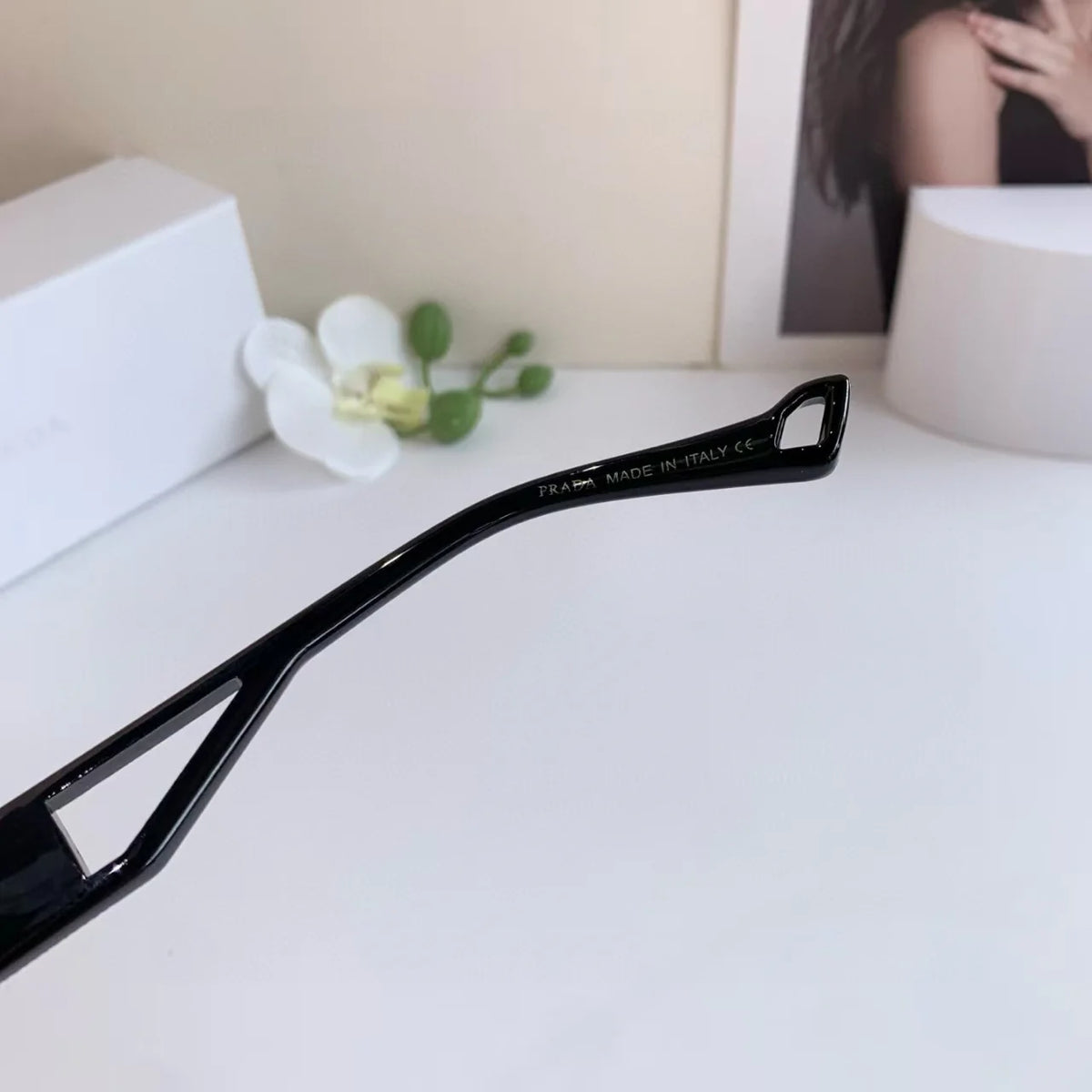 New casual sunglasses