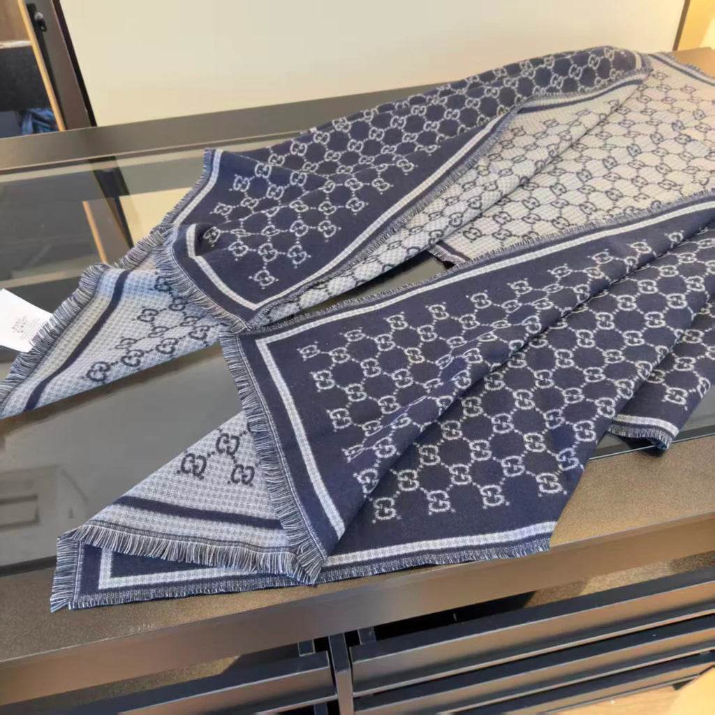 New letter scarf