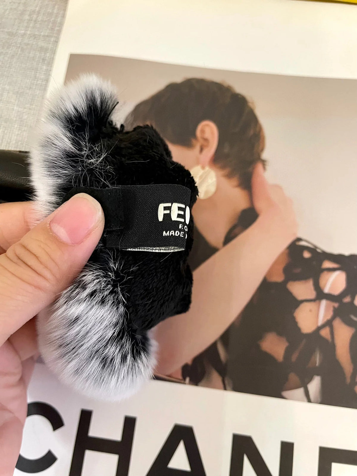 New fabric with leather gloves