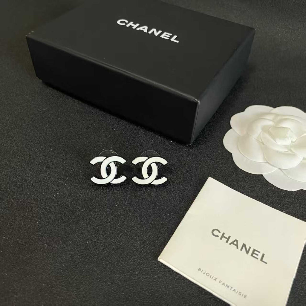 New Classic Earrings
