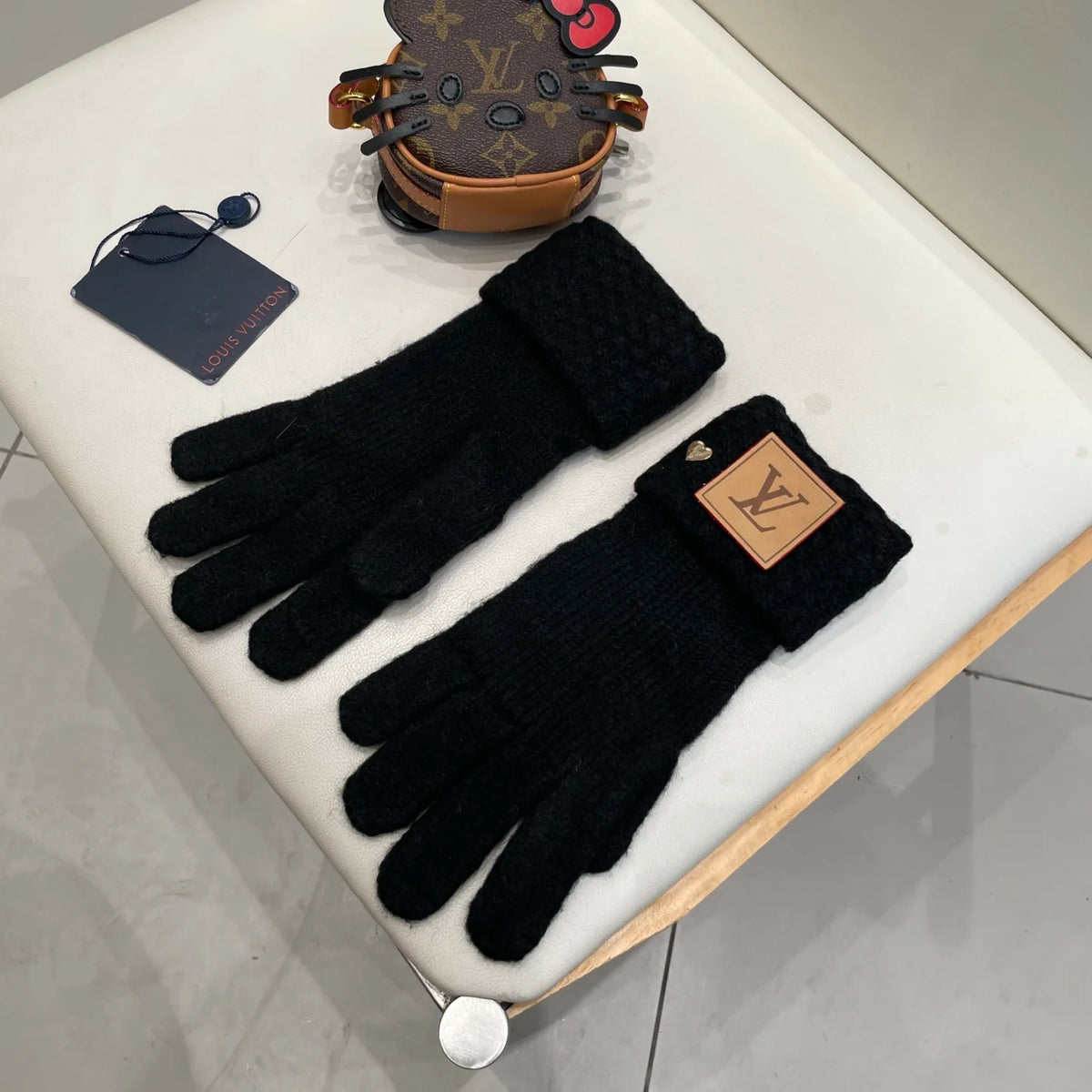 New autumn and winter wool knitted gloves 🧤