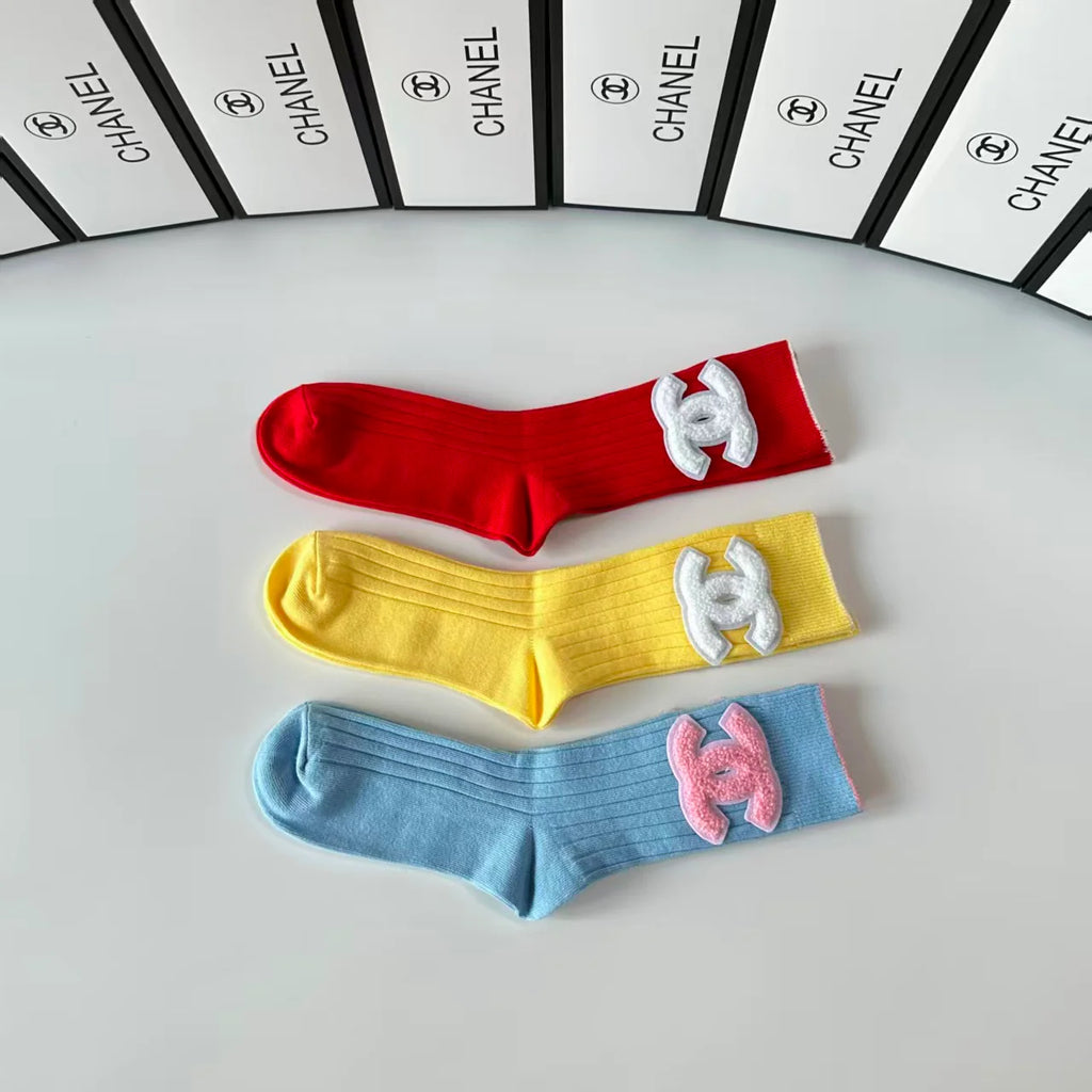 New dopamine medium to long socks