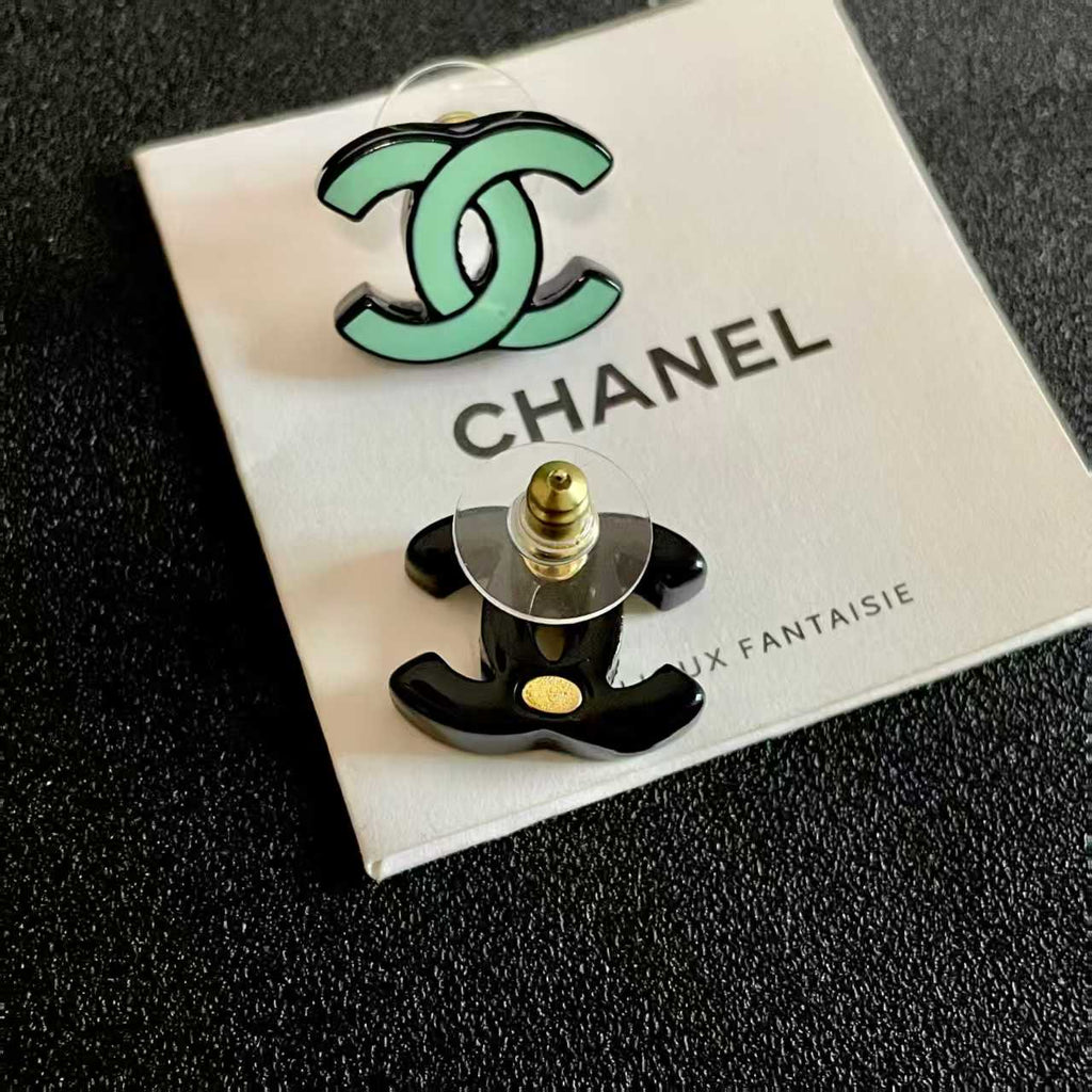 New Classic Earrings