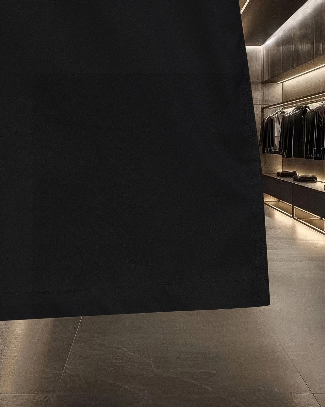 Thick rubber short sleeved shirt on the back of the chest