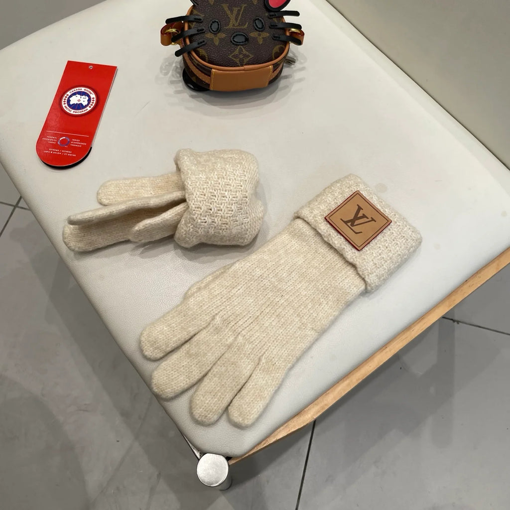 New autumn and winter wool knitted gloves 🧤