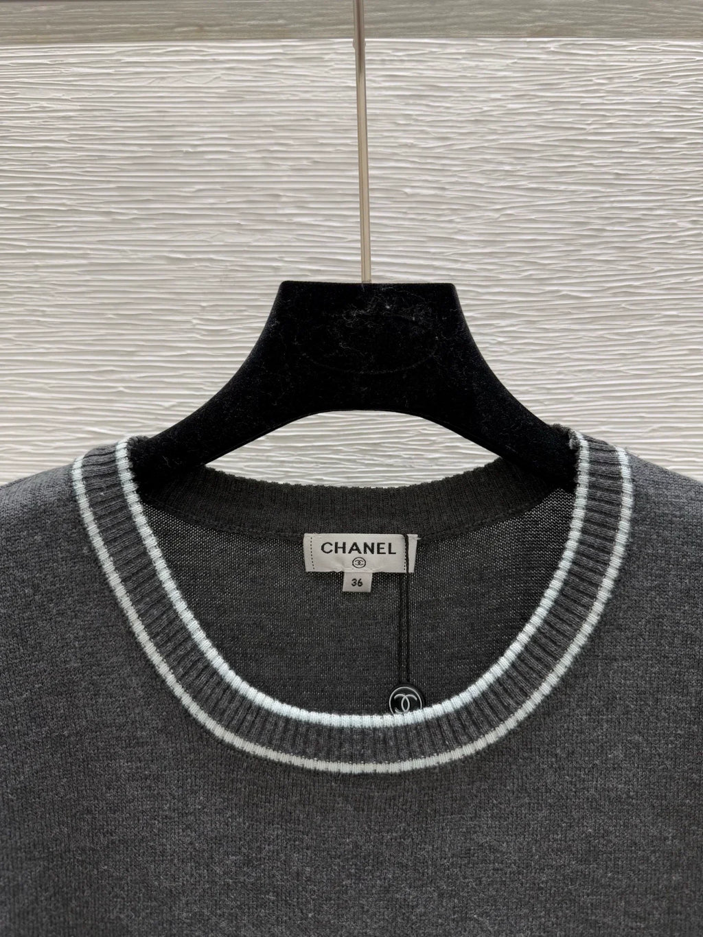 25fw Nail bead sweater