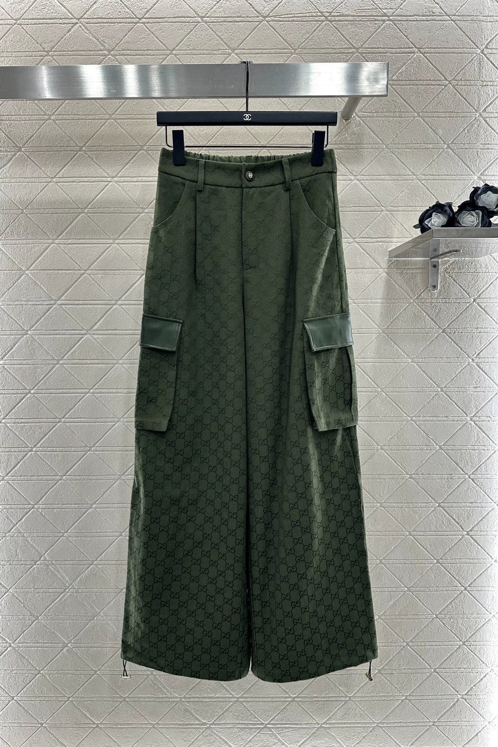 25 Splicing jacquard shirt and pants set