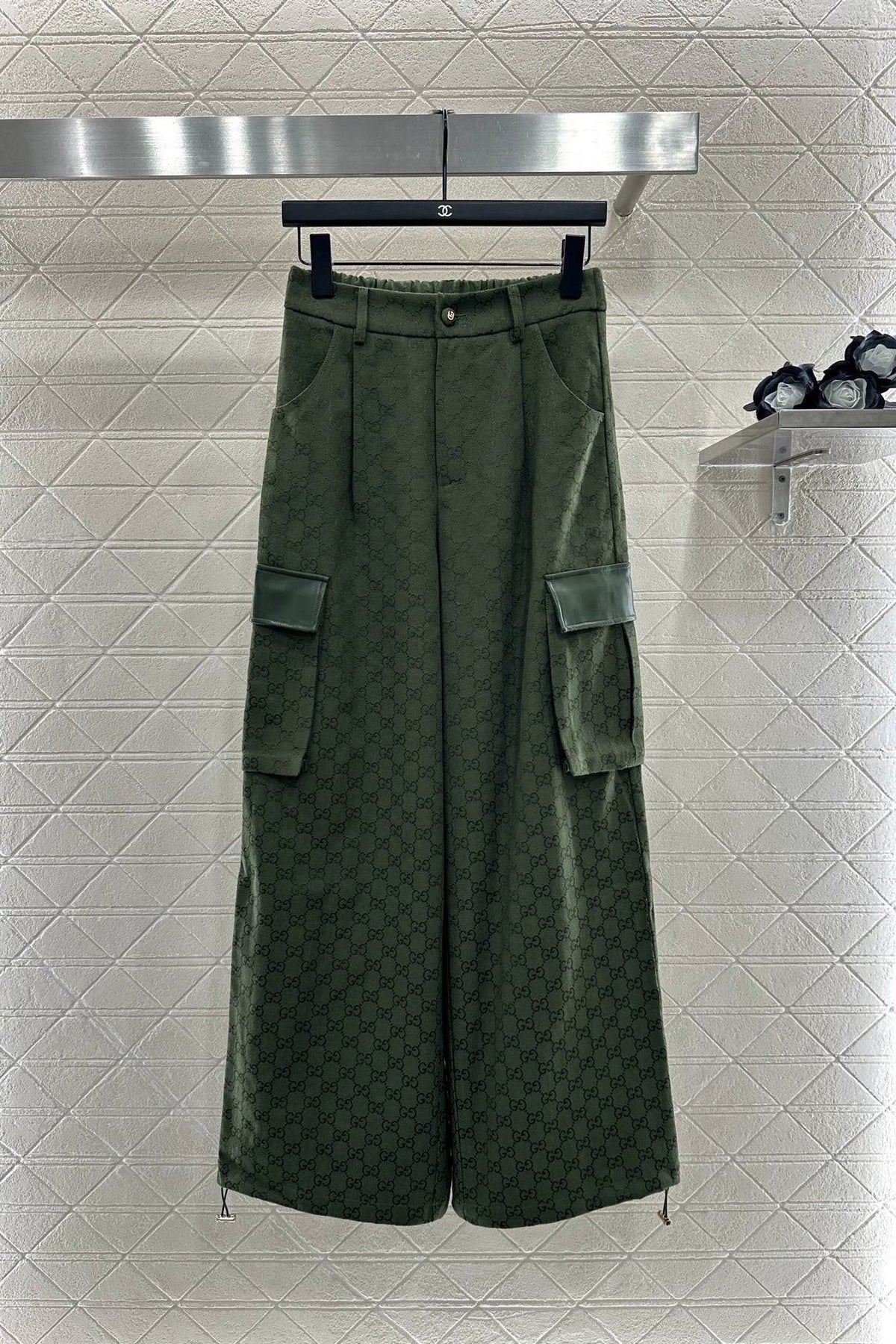 25 Splicing jacquard shirt and pants set