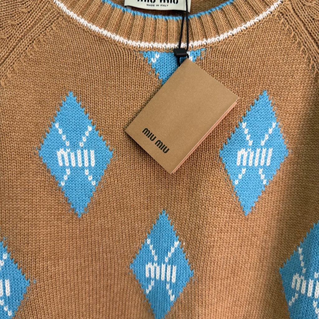 26 New Season Diamond-Pattern & Stripe Knit Sweater