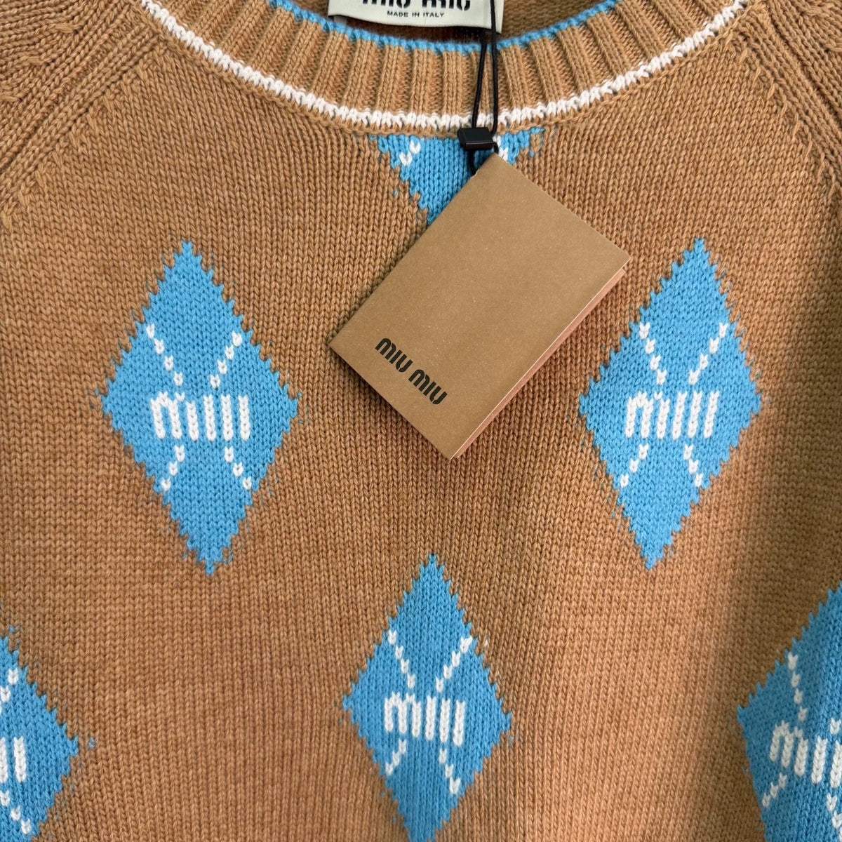 26 New Season Diamond-Pattern & Stripe Knit Sweater