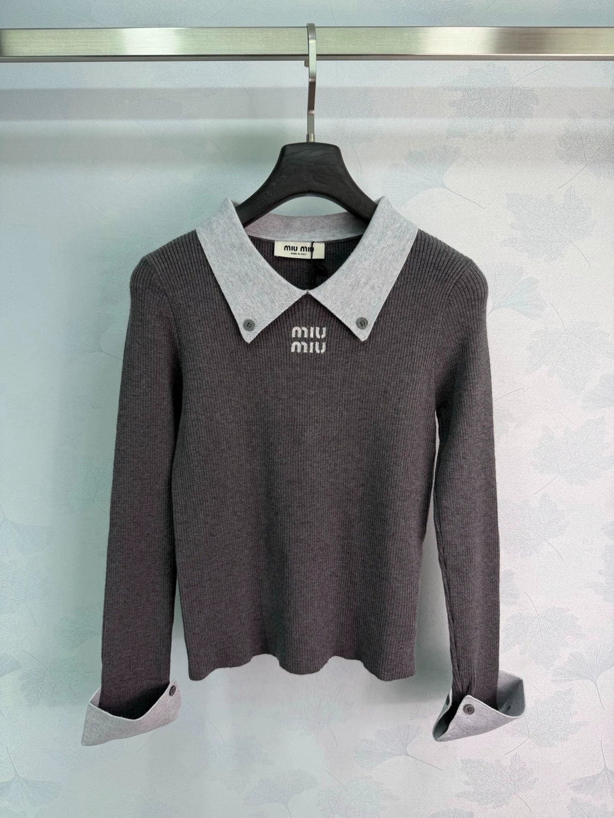 Color-Block Collar Knit Sweater