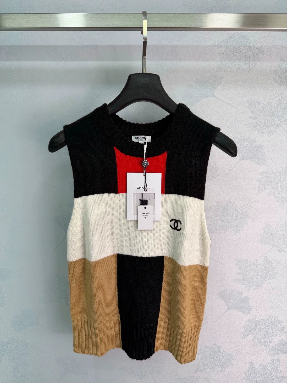 26 New Knitted Vest