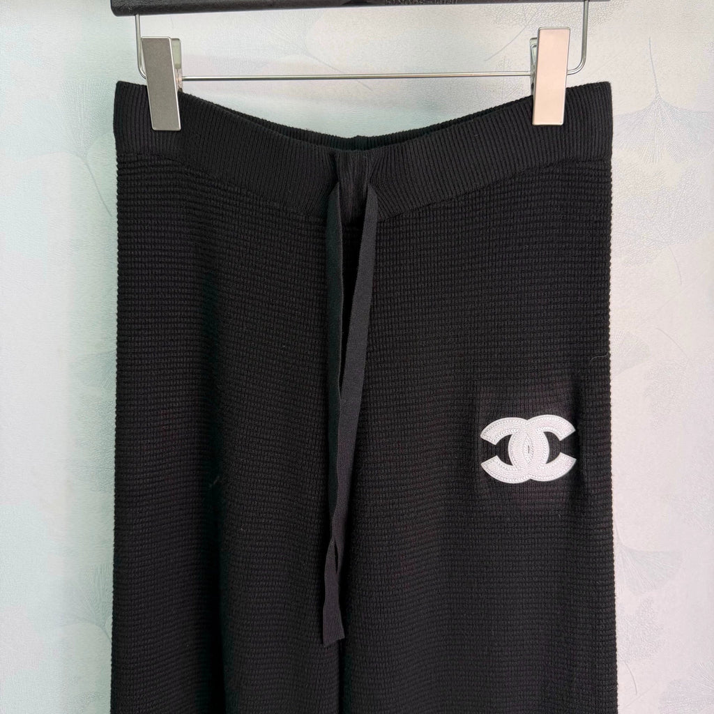 26 Early Autumn New Off-White Waffle Knit Hoodie & Pants Set