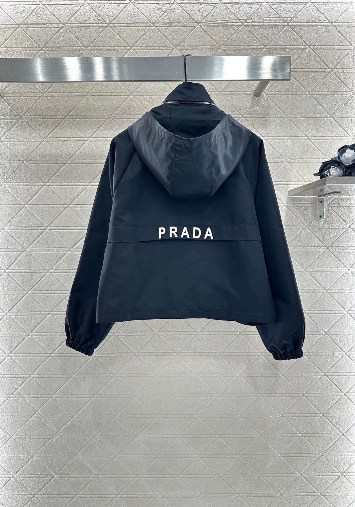 25fw Storage hooded charging jacket