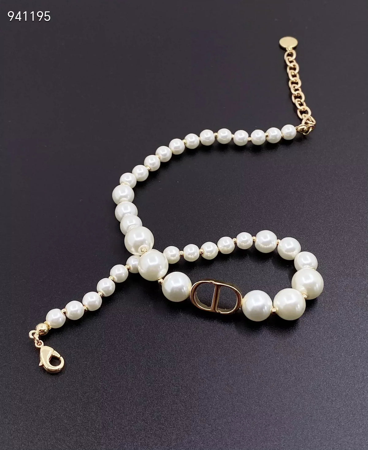 pearl necklace